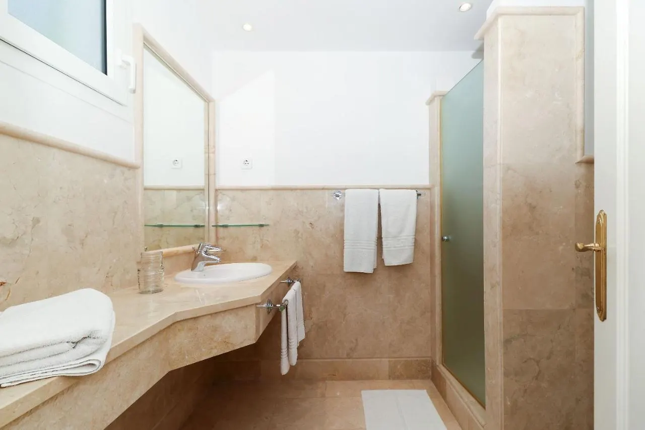 מארבלה Family Apartment With Garden- Los Monteros Palm Beach